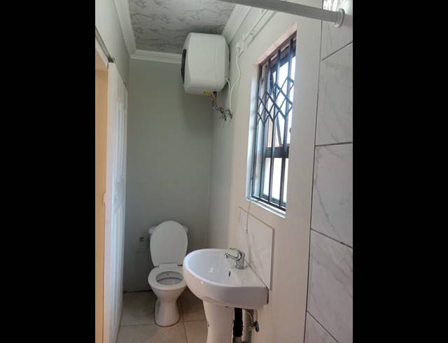 1 BEDROOM PROPERTY TO RENT IN VREDEDORP
